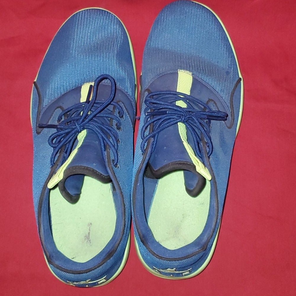 Jordan Eclipse - image 6